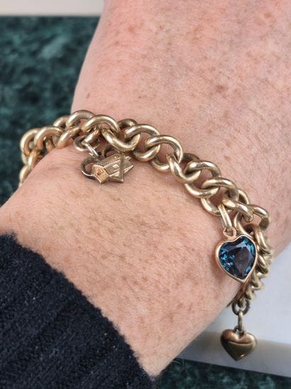 18k 750 thousandth yellow gold American link...