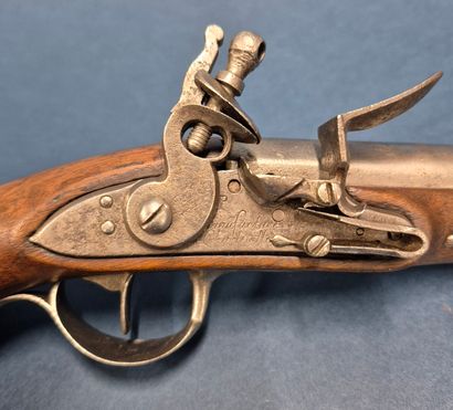 Pistolet à silex type Gendarmerie modèle...