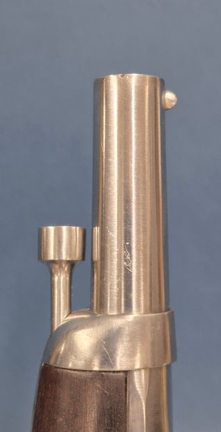 Pistolet à percussion d'Officiers de Gendarmerie...