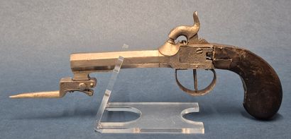 Rare pistolet à percussion à système milieu...