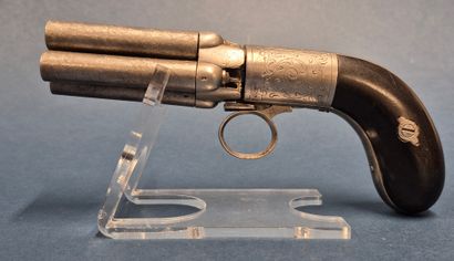 Revolver poivrière type Mariette à 4 canons...