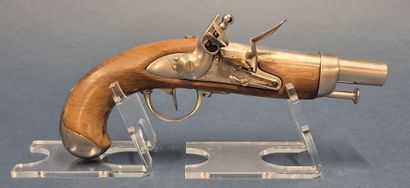 Pistolet à silex de Gendarmerie modèle 1822....