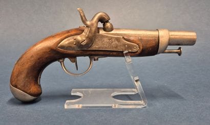 Pistolet à percussion de Gendarmerie modèle...