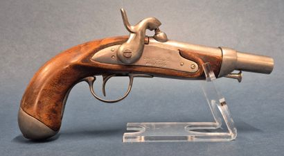 Pistolet type Gendarmerie modèle 1822 T à...