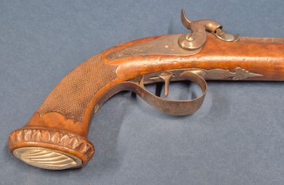 Paire de pistolets à percussion vers 1830-1840....