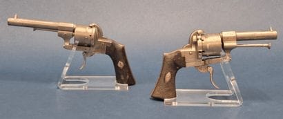 Lot composé de 2 revolvers type Lefaucheux...
