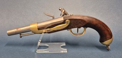Pistolet réglementaire de cavalerie modèle...