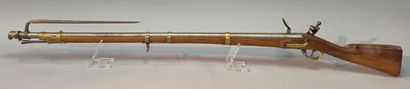 Fusil de Dragon an IX de 1816.
Canon rond...