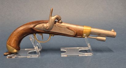 Pistolet de cavalerie à percussion 1822 T...