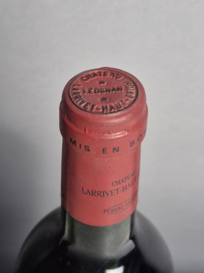 3 bottles Château LARRIVET HAUT BRION 1995...