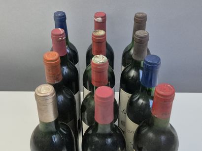 12 bottles BORDEAUX DIVERS 2 bottles Château...
