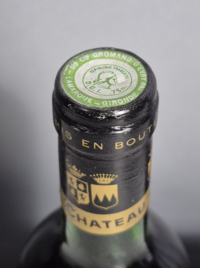 10 bottles Château de LAMARQUE 1982 - Haut-Médoc...