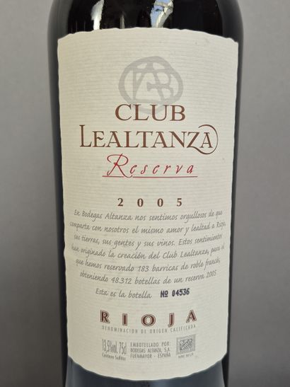 14 Bottles CLUB LEALTANZA. RESERVA 2005 -...