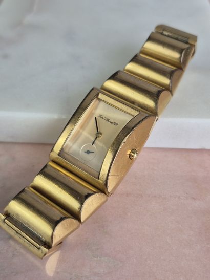 Karl LAGERFELD
Année 1991
Montre tank en...