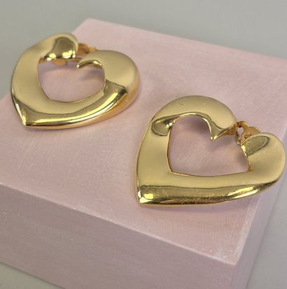 YVES SAINT LAURENT
Paire de clips d'oreilles...