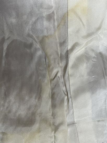 J.H FARNEL Paris 
Ensemble tailleur comprenant...