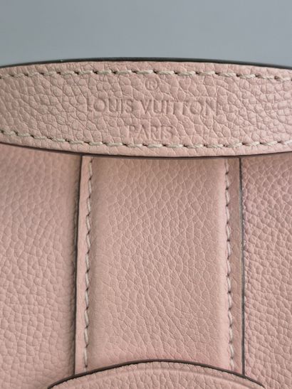Louis VUITTON
Year 2018.
