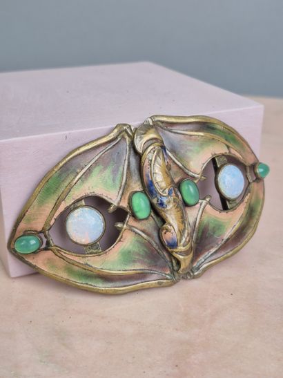 Boucle de ceinture art nouveau en bronze...
