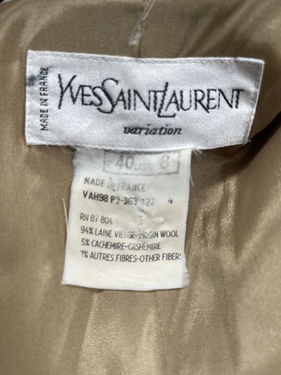 Yves SAINT LAURENT Variations
Made in France...