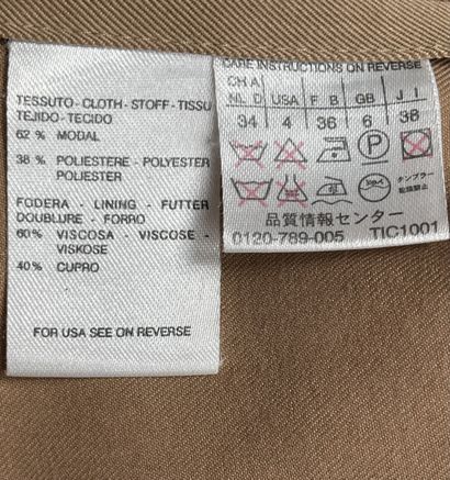 Max MARA 
Made in Italy
Veste safari en toile...