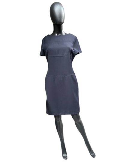 VERTIGO
Robe noire manche courte.
Taille...