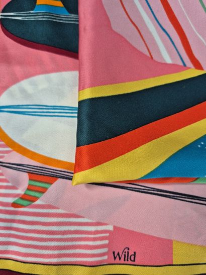 Set of two colorful scarves
- Pierre Balmain
-...