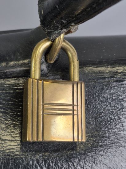 HERMES Paris
Kelly Retourné