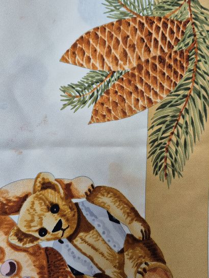 HERMES Paris made in France
Silk twill 