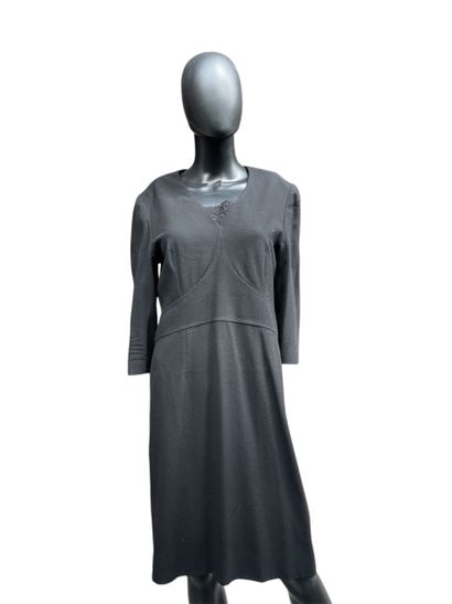 Celine SORIA Paris
Robe noire en laine, col...