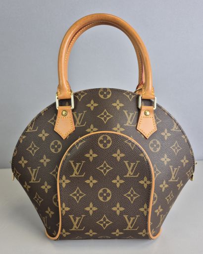 Louis VUITTON - year 1999 
21 cm 