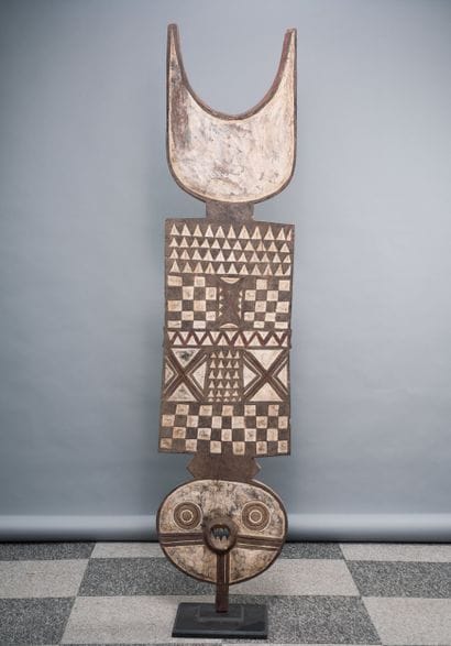 BURKINA FASO
Large Mossi mask in carved and...