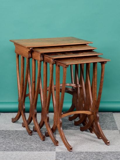 Émile GALLE (1846-1904)
Suite of four nesting...