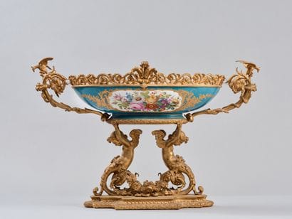 A large porcelain navette-shaped bowl painted...