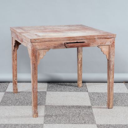 CHINA, early 20th century 
Rectangular tabletop...