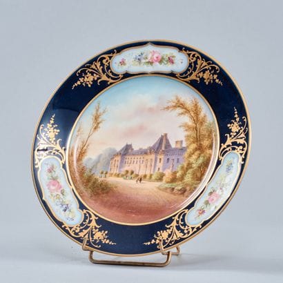 SEVRES 
Porcelain plate with central decoration...