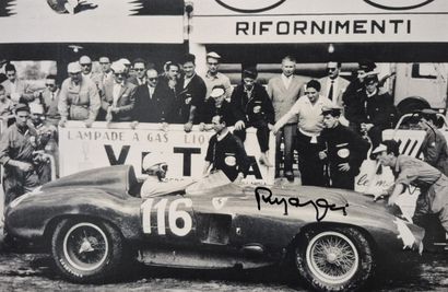 Autograph of Robert Manzon
Photo paper 
Dimensions:...