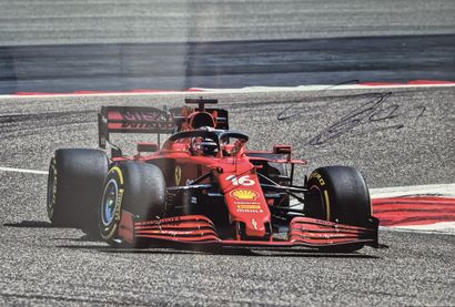 Autograph of Charles Leclerc
Photo paper...