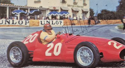 Autograph of Mike Hawthorn, world champion
Cardboard...