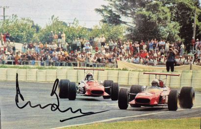 Autograph of Derek Bell
Photo paper 
Size:...