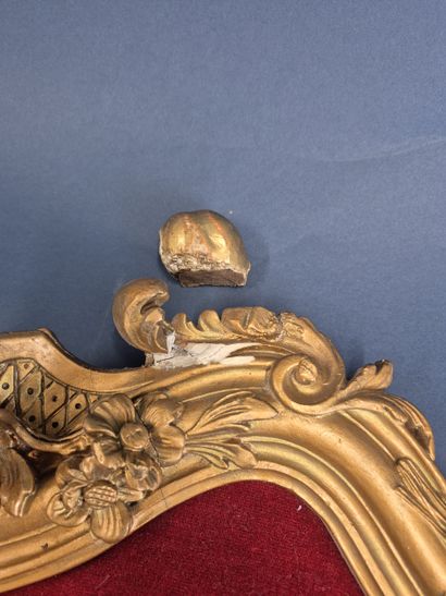 Metal or gilded bronze crucifix with Christ...
