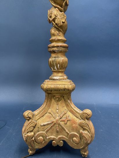 Carved and gilded wood pique-cierge with...