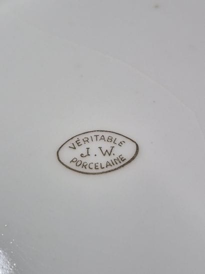 LIMOGES FRANCE - CHAPUS FRERES 
Enameled...
