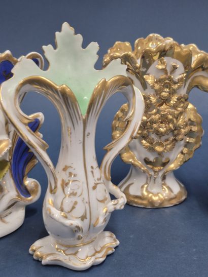 Set of five enameled porcelain movement-shaped...