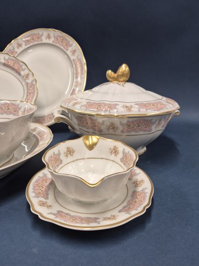 LIMOGES France, René CAIRE
Part of a porcelain...