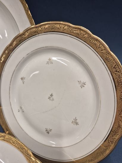 LIMOGES FRANCE - CHAPUS FRERES 
Enameled...
