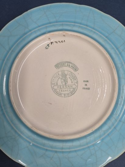 LONGWY 
Decorative plate in polychrome enameled...