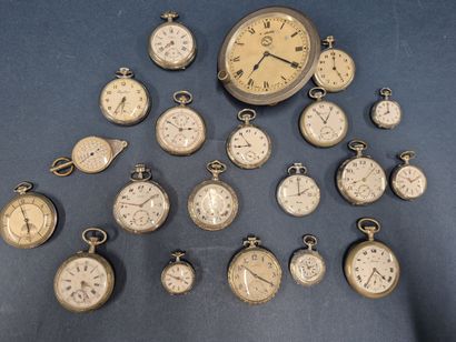 Lot de 18 montres à gousset en métal, les...