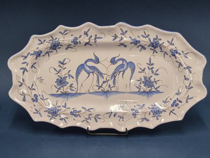MOUSTIERS 
Oblong ceramic dish decorated...