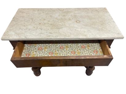 Console en bois et placage d'acajou, ouvrant...