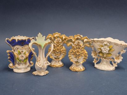 Set of five enameled porcelain movement-shaped...
